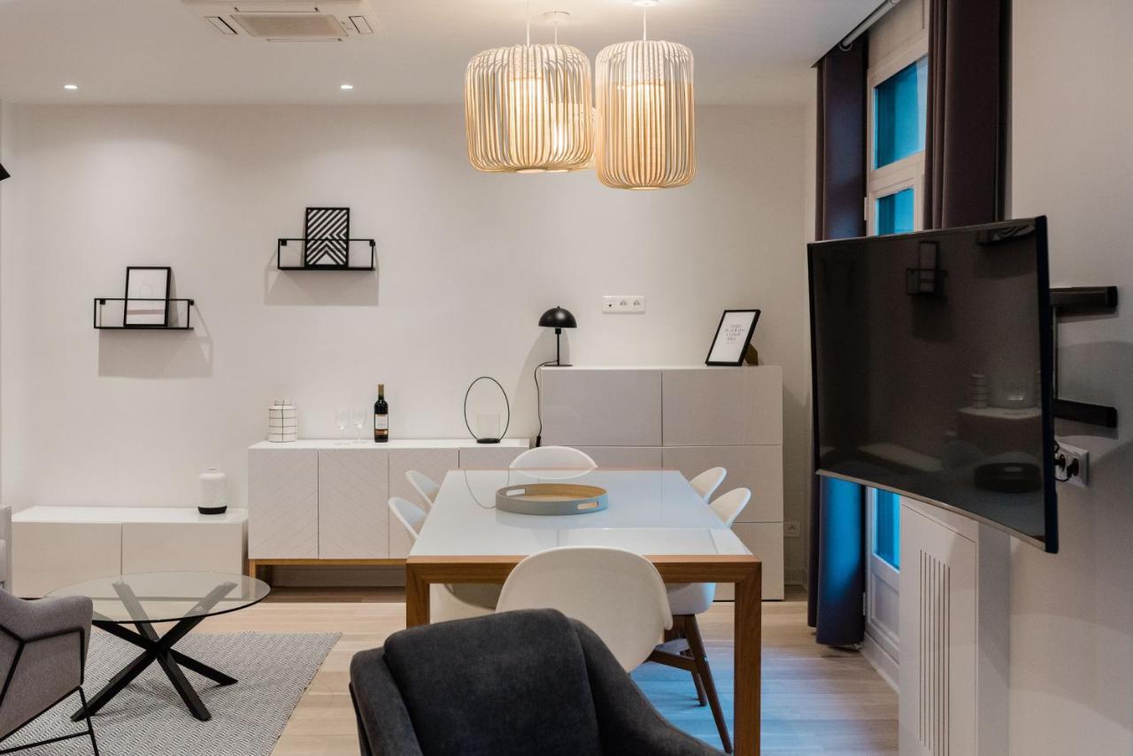 SUITE COCTEAU : au cœur de la Rive Gauche, neuf, design, 2/4/6 personnes Paris Extérieur photo