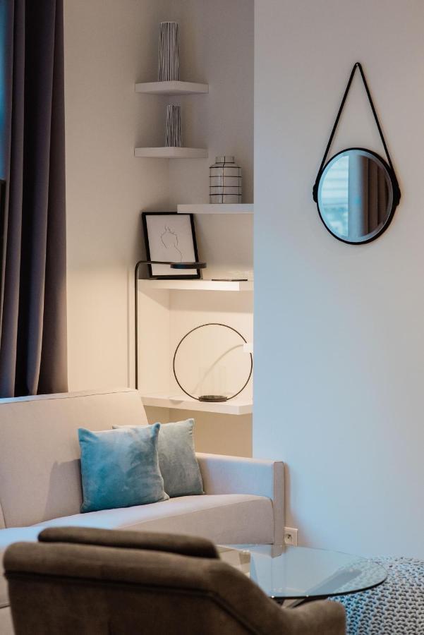 SUITE COCTEAU : au cœur de la Rive Gauche, neuf, design, 2/4/6 personnes Paris Extérieur photo